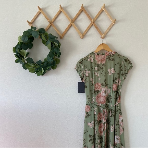 🎉2X HOST PICK 🎉REFORMATION Gwenyth Wrap dress - Picture 13 of 16